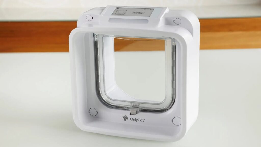 OnlyCat AI Cat Door