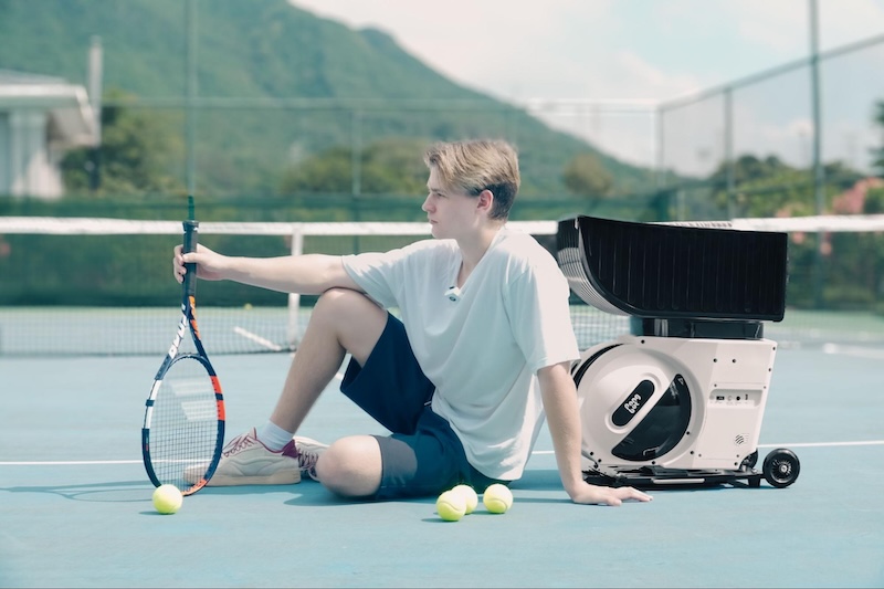Pongbot PACE S PRO: the Christmas gift that turns solo tennis practice into a smart, on-demand match
