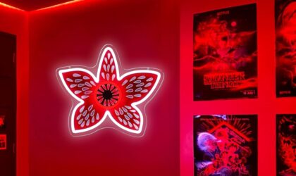 Stranger Neon Thing Sign Demo'neon Gorgon