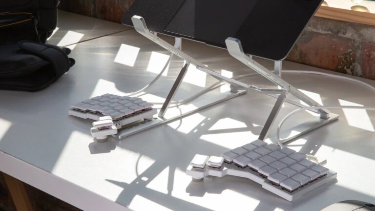 ZSA Voyager Split Ergonomic Keyboard