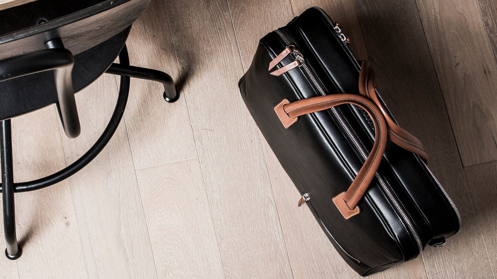 36-hr Leather Briefcase lundi BELLECOURT II Black & Cognac