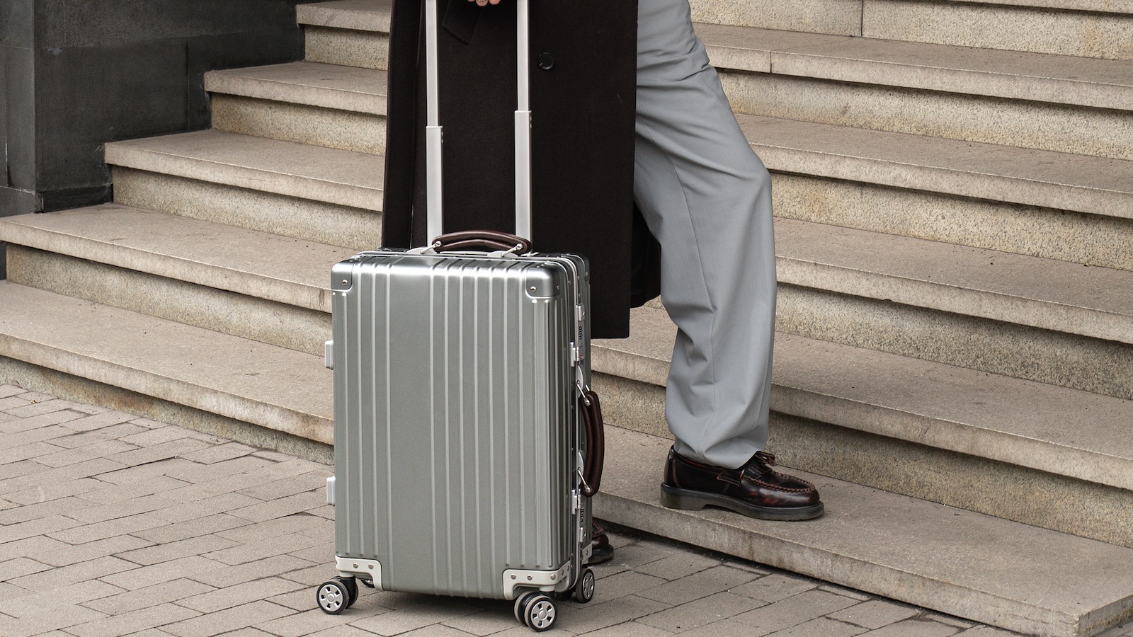 AERIONN Forma Titanium Carry-On Suitcase