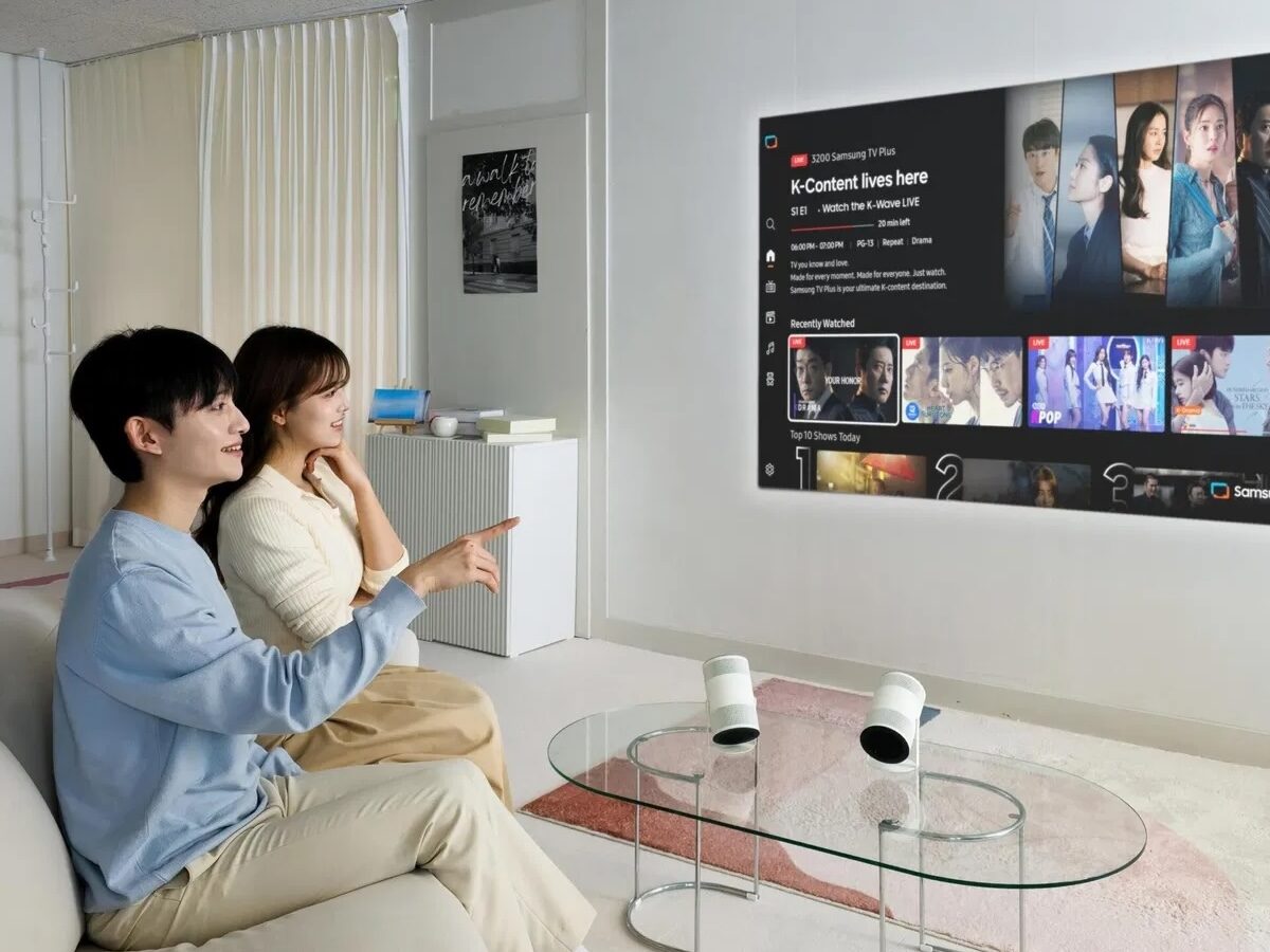 Samsung The Freestyle+ Portable Projector
