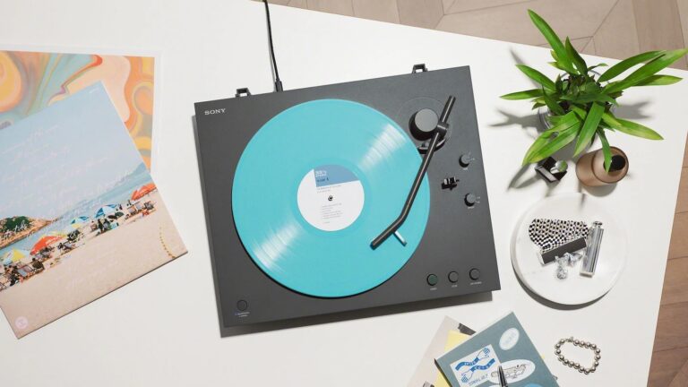 Sony PS-LX3BT Bluetooth Turntable with Full-Auto Playback
