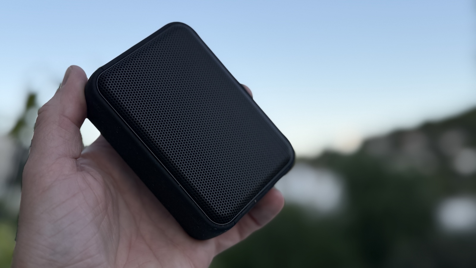 SoundCharge MagSafe Wireless Speaker Charger