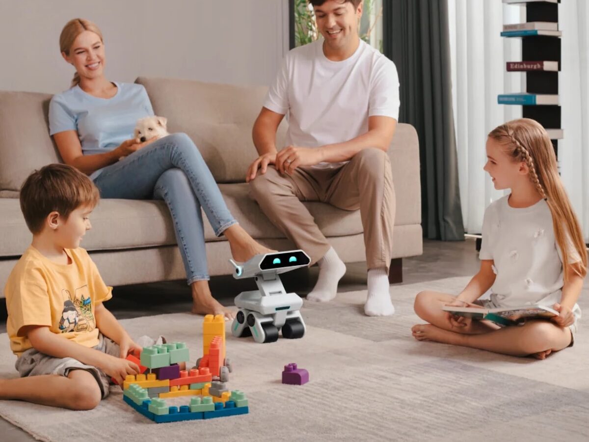 Yonbo X1 AI Companion Robot for Kids