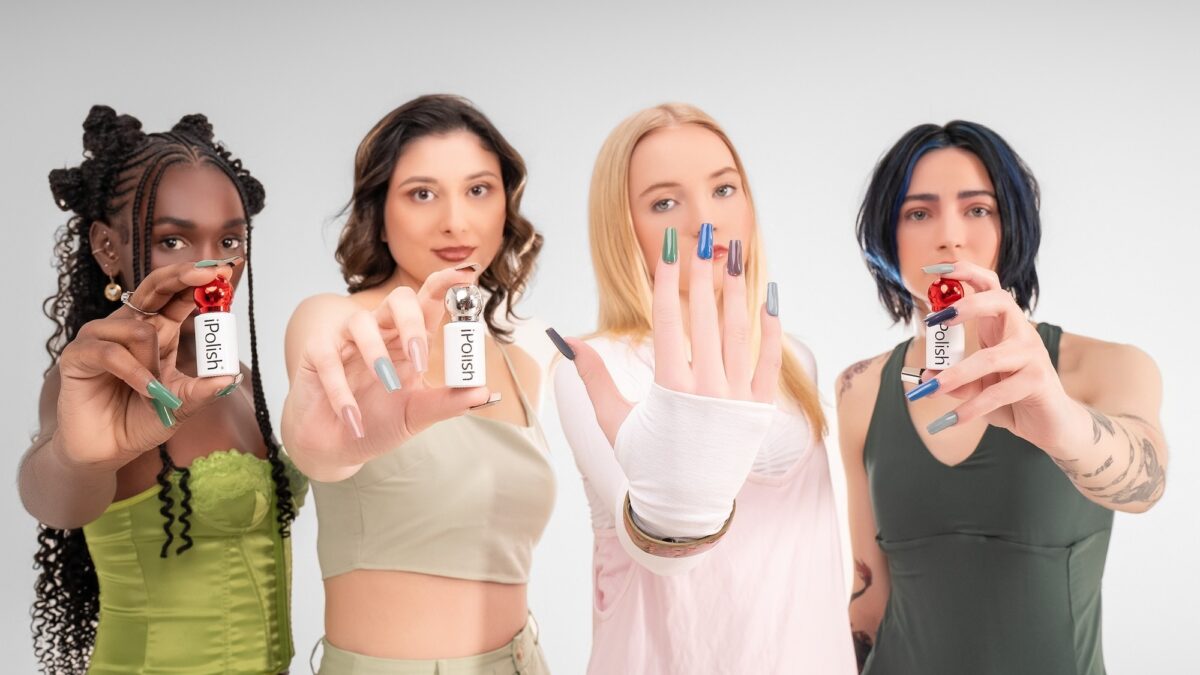 Smart nails debut at CES 2026—400 colors, zero salon vists