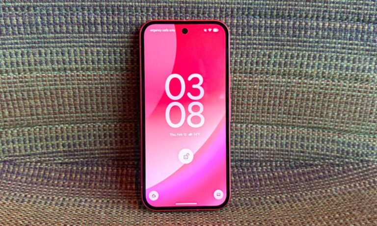 Melhores smartphones econômicos: Pixel 10a e outras principais escolhas em desempenho, câmeras e duração da bateria
