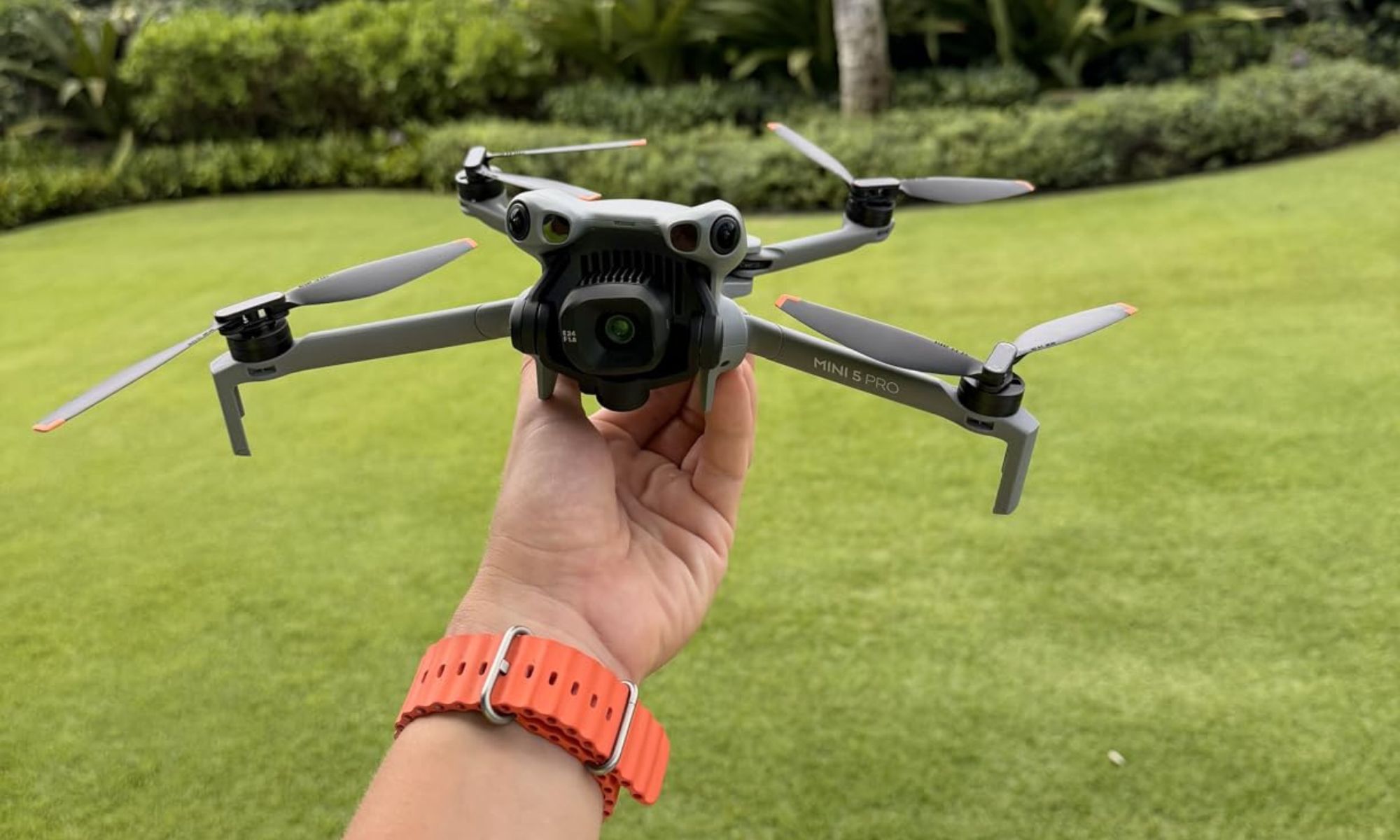 DJI Mini 5 Pro vs. DJI Mini 4 Pro