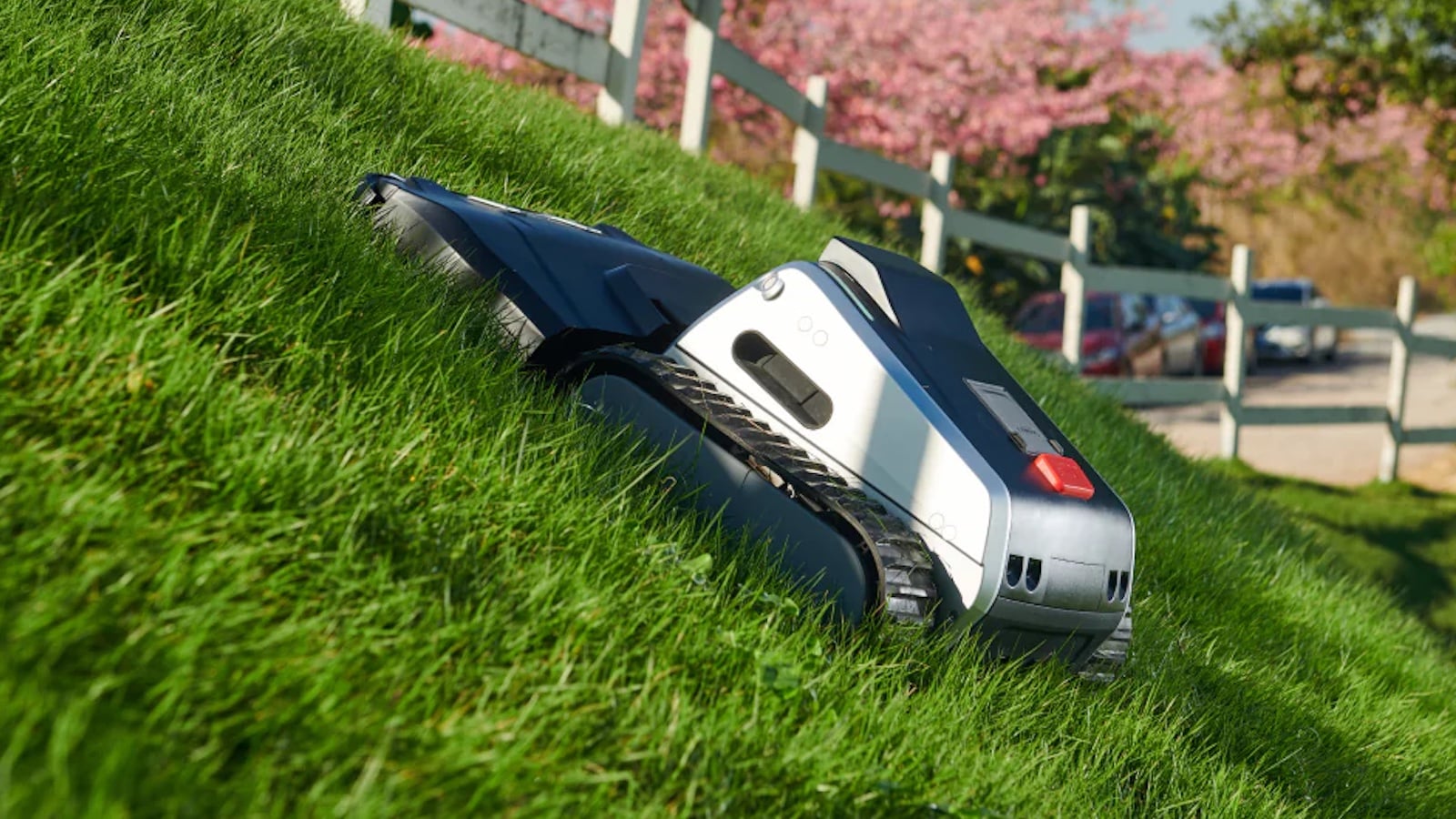 Lymow One Plus Robotic Lawn Mower: Overview