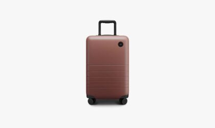 Monos Luggage Set
