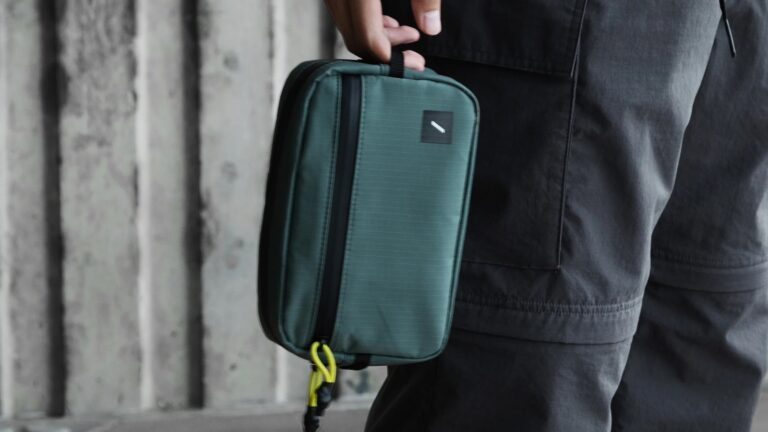 Native Union Active Organizer