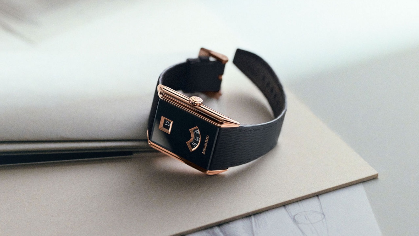 Neo Frame Jumping Hour Watch