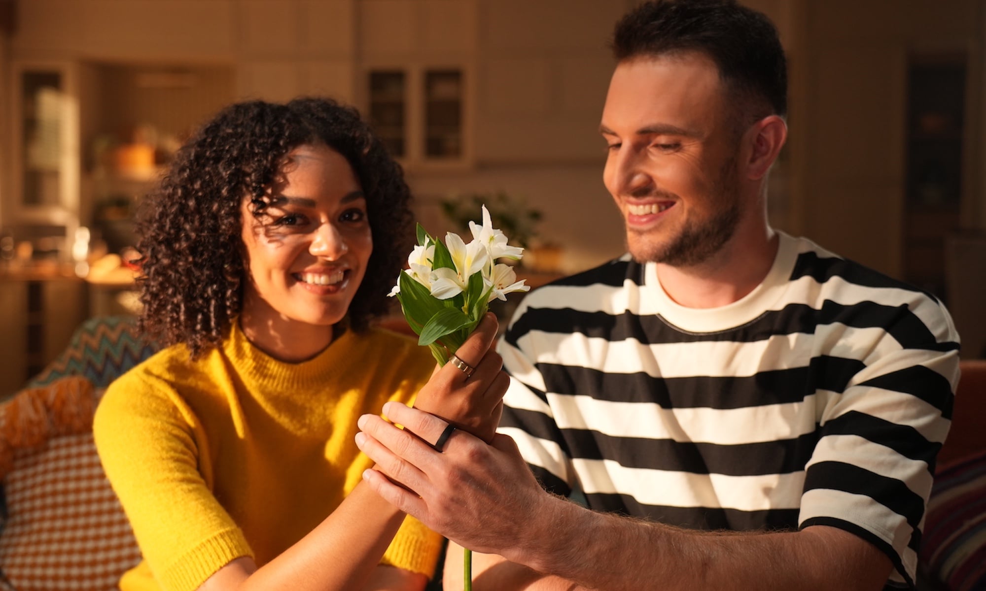 Is a smart ring a good couple’s gift? Best smart rings for couples