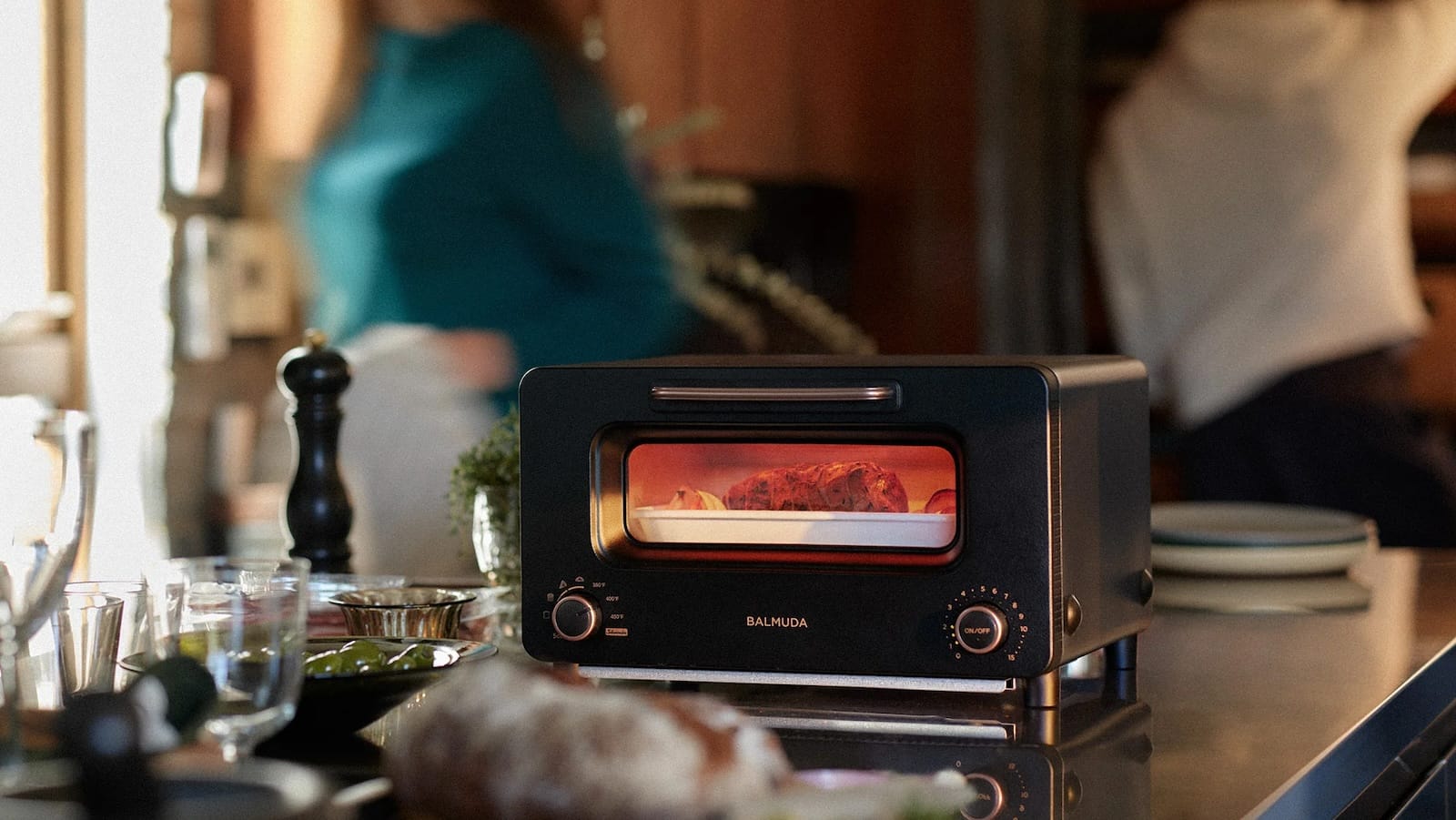 Balmuda The Toaster Pro is a next-gen steam toaster