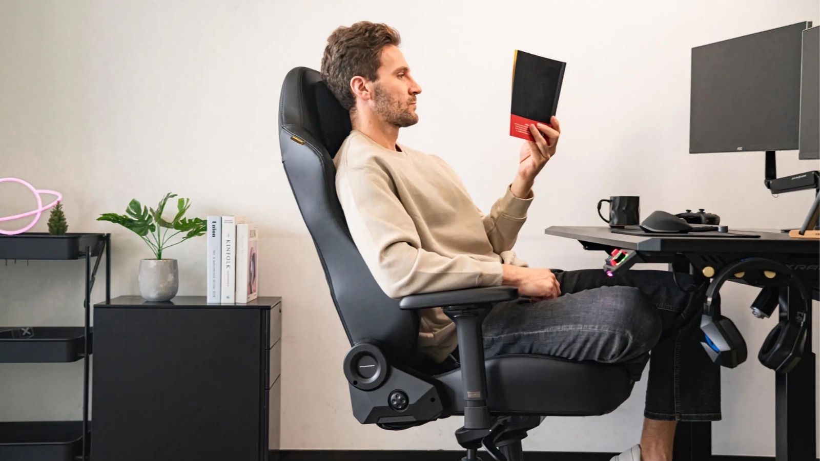 DXRACER MARTIAN Series caters to different seating preferences