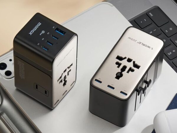 Momax 9-in-1 High-Power Universal Travel Adapter