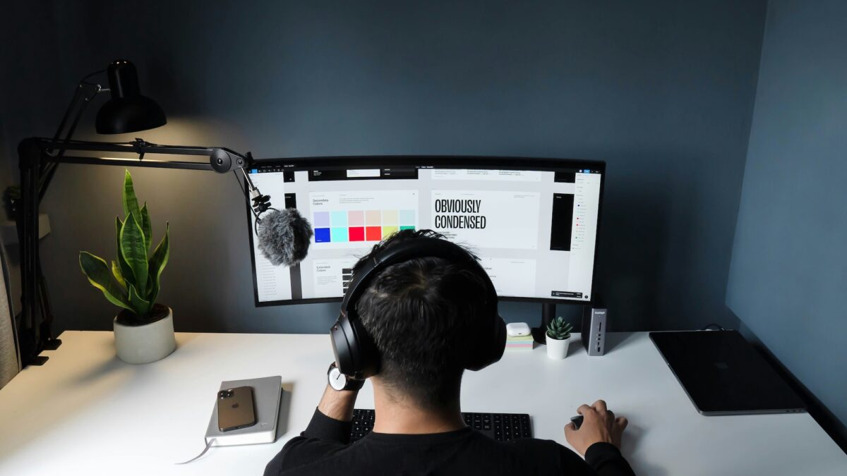 5 smart ways freelancers can cut costs & streamline their digital workday