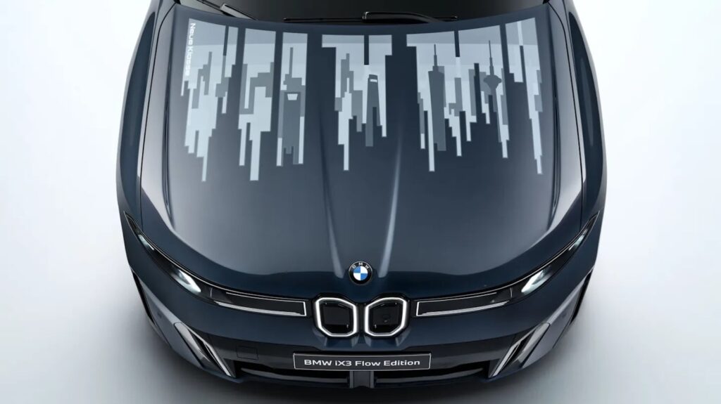 BMW iX3 Flow Edition close up of the hood