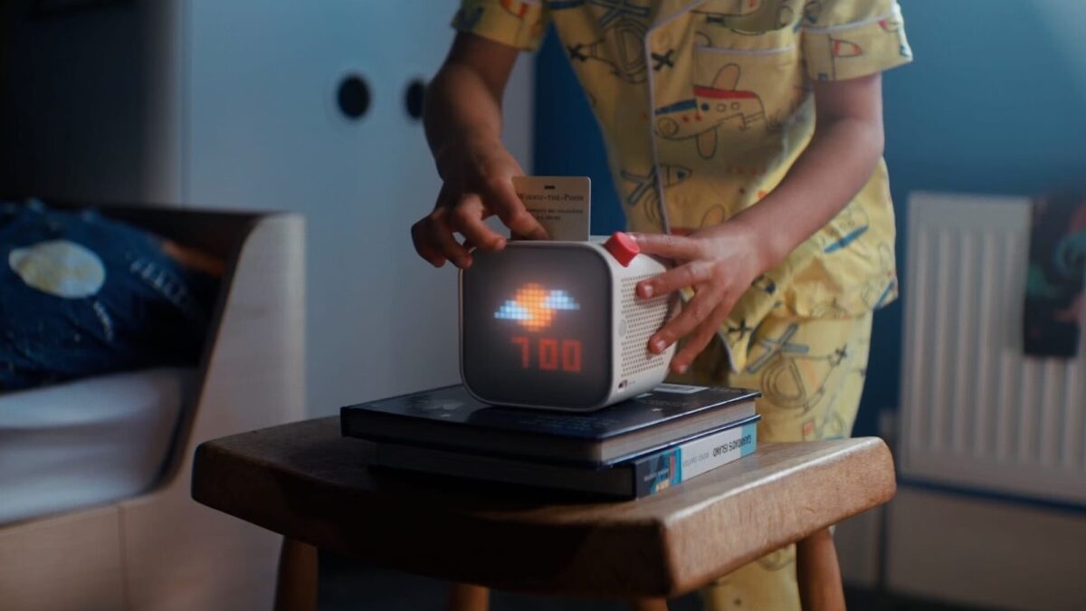 Gadgets for bedtime routines: What actually calms kids down (and what to skip)