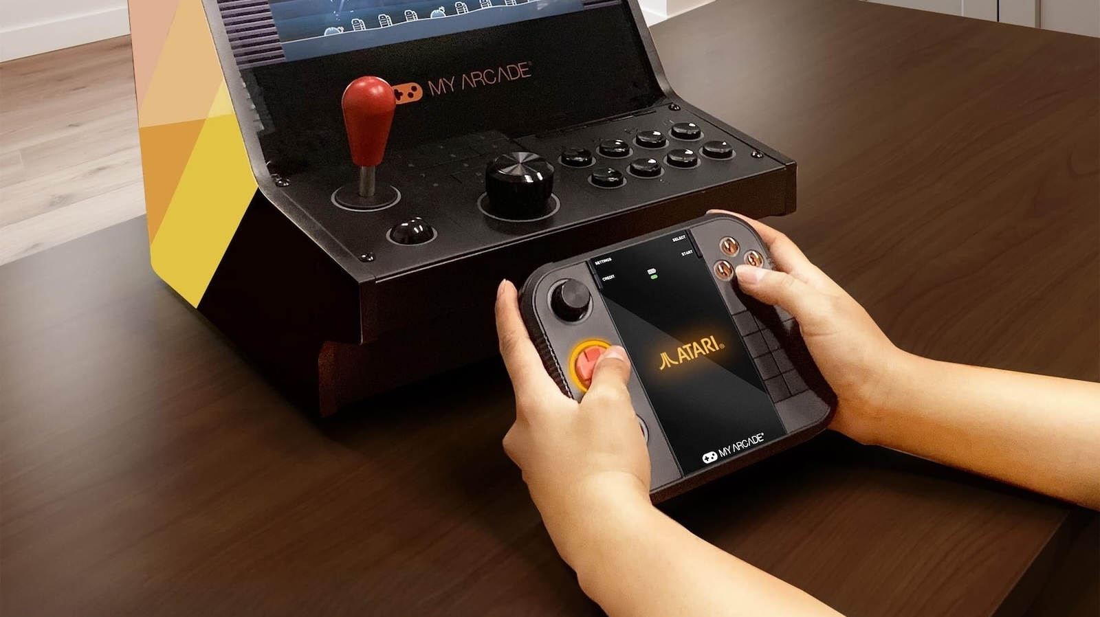 Gamestation Retro Gamepad pairs with Gamestation Go & Mega