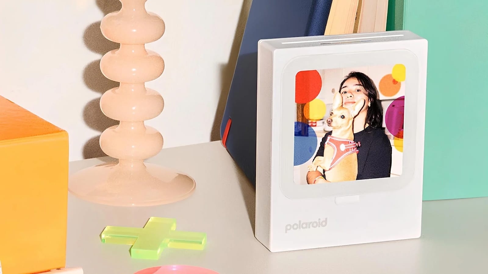 Polaroid Hi-Print 3×3 puts digital memories in your hand