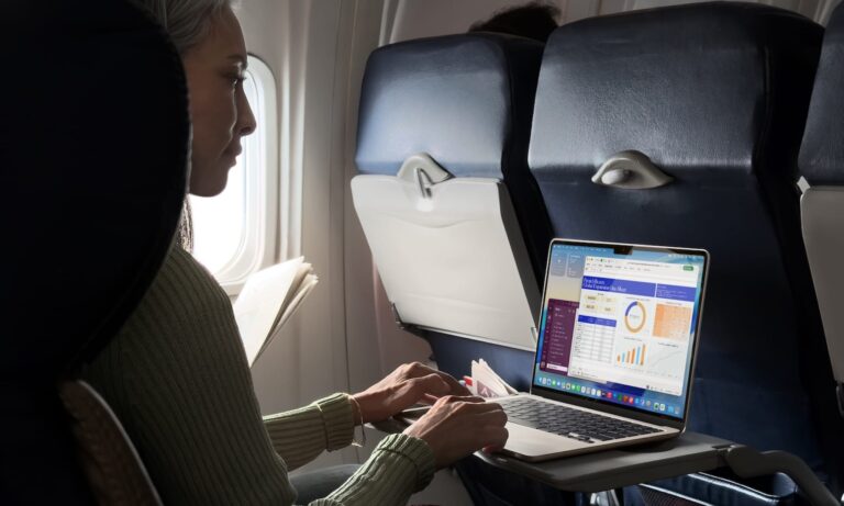 Best laptop for writers who travel frequently: what I learned after years of working abroad Best laptop for writers who travel frequently: what I learned after years of working abroad