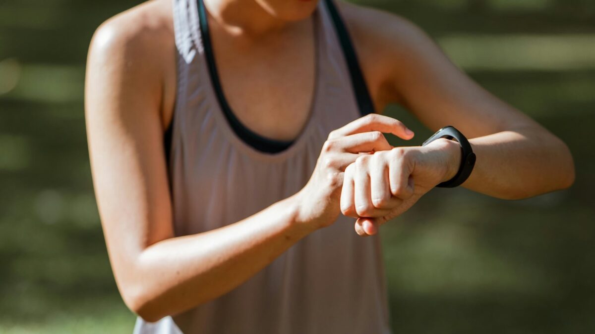 I didn’t realize choosing a fitness tracker meant choosing between health insights and battery life