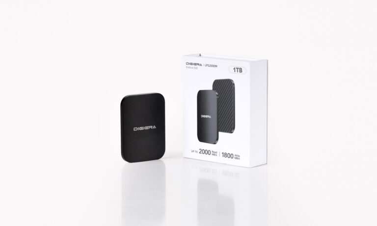 Maktar MiniMax portable SSD review to supercharge your iPhone