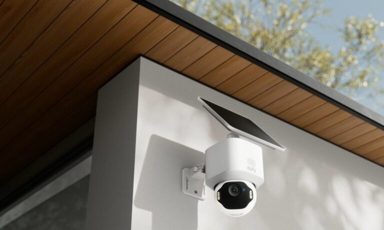 Is a 5GHz-only or dual-band outdoor Wi‑Fi security camera better for home security? Is a 5GHz-only or dual-band outdoor Wi‑Fi security camera better for home security?
