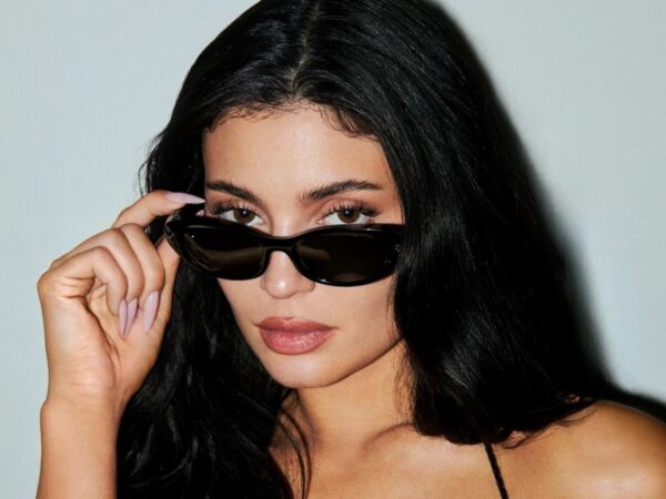 Meta x EssilorLuxottica Meta Glasses