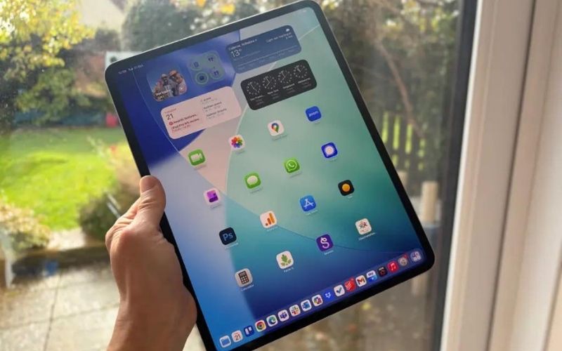 iPad Pro 13‑inch (M5)