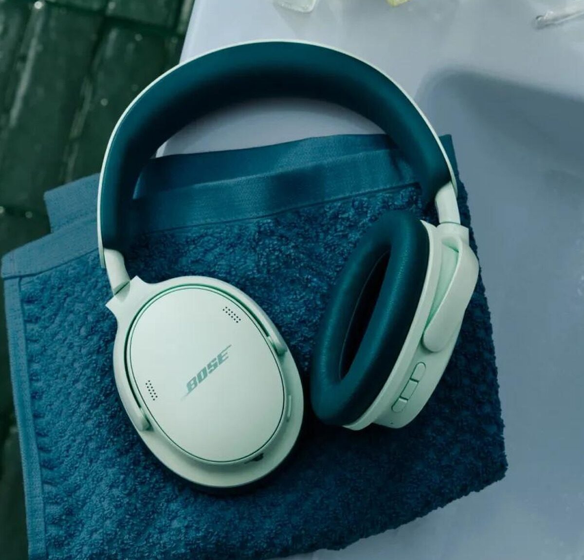 Bose QuietComfort Headphones (2nd Gen)