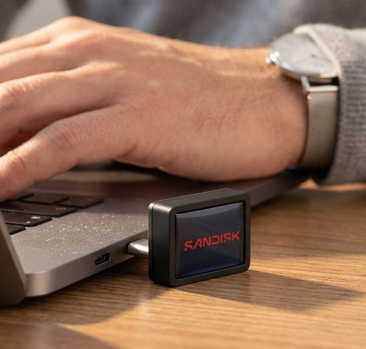 SanDisk Extreme Fit USB-C Flash Drive