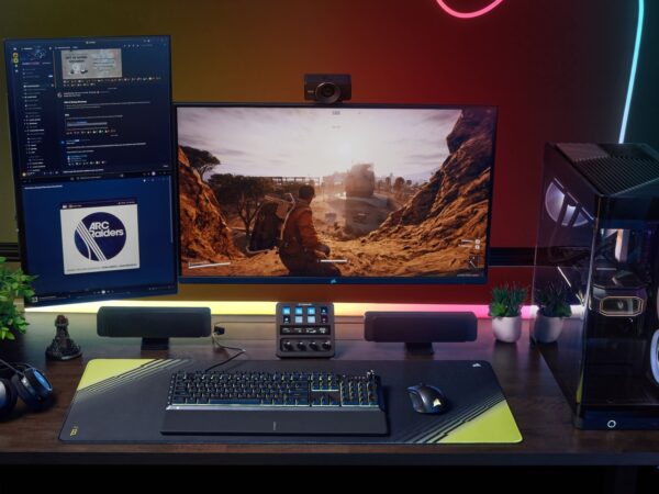 CORSAIR SKIFF 100 PLUS Gaming Keyboard