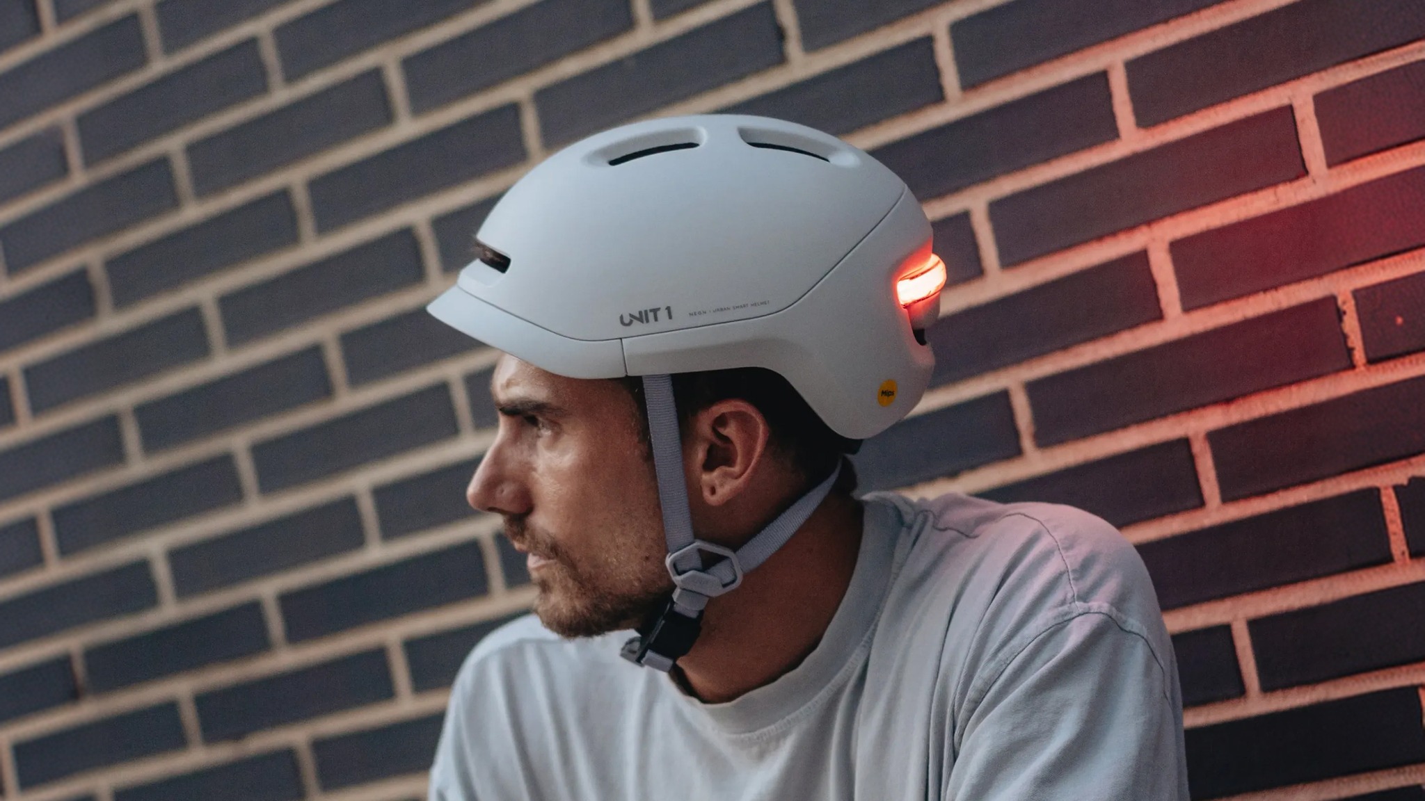 UNIT 1 NEON Smart Bike Helmet