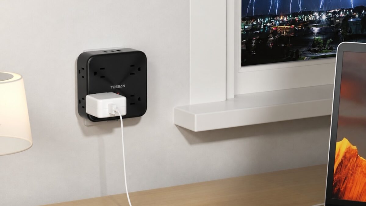 Home office gifts you’ll want to give yourself this holiday season