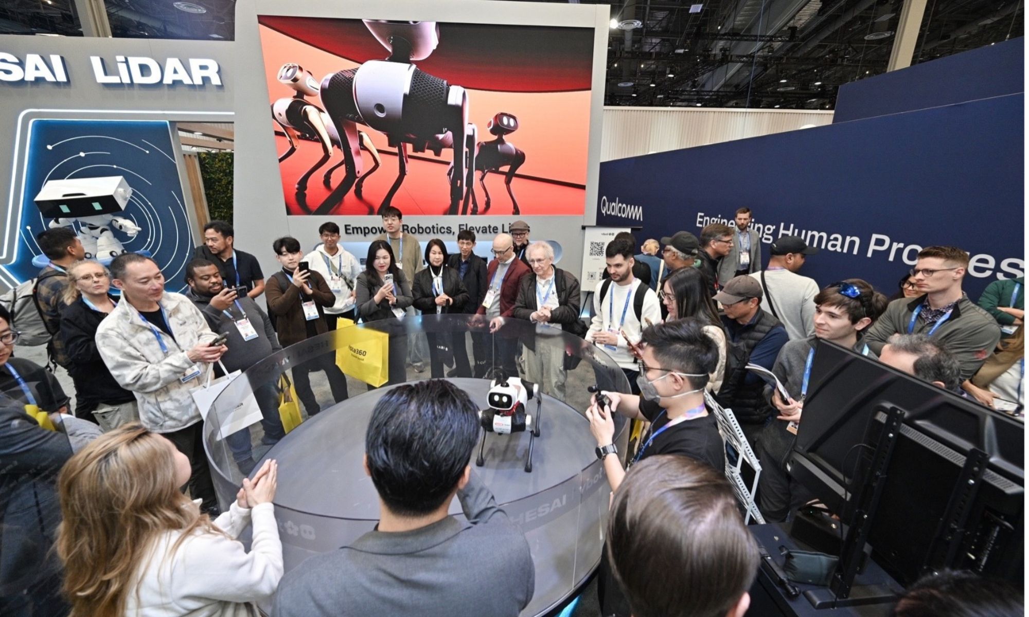 đ¨ I Let My Labrador Choose the 7 Most INSANE Home Robots at IFA 2026 â You Wonât Believe #3!