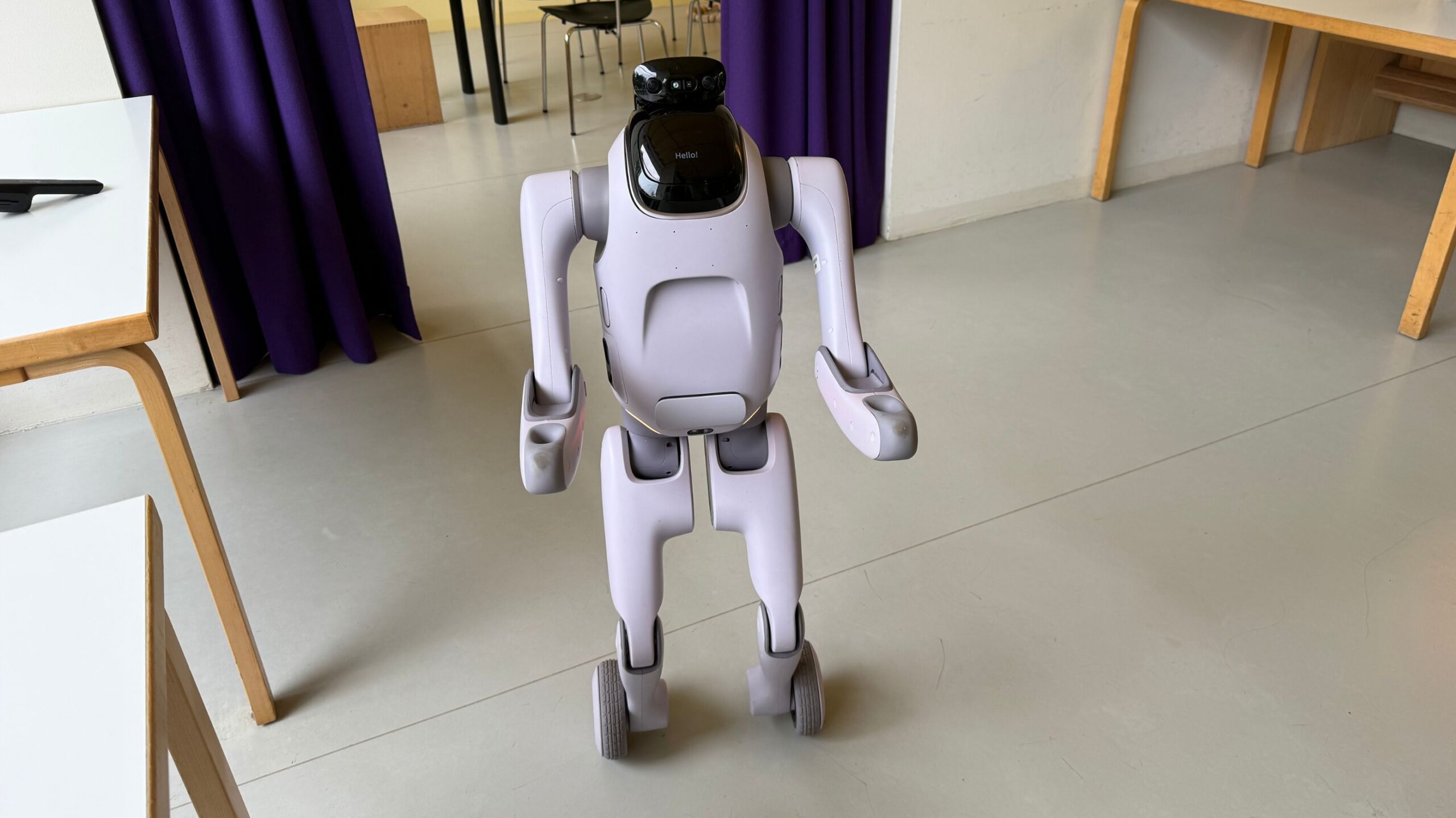 Your first personal robot: An afternoon with PrimeBOT Q1 and PrimeBOT T1 at IFA 2026